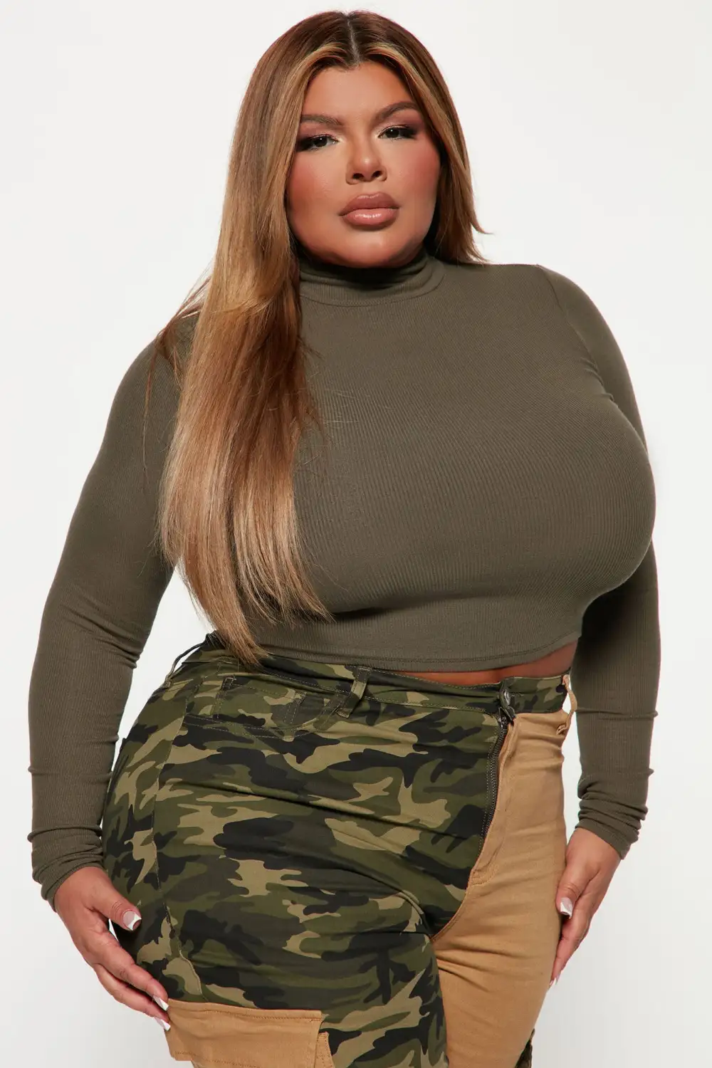 Amerie Turtle Neck Sweater - Olive