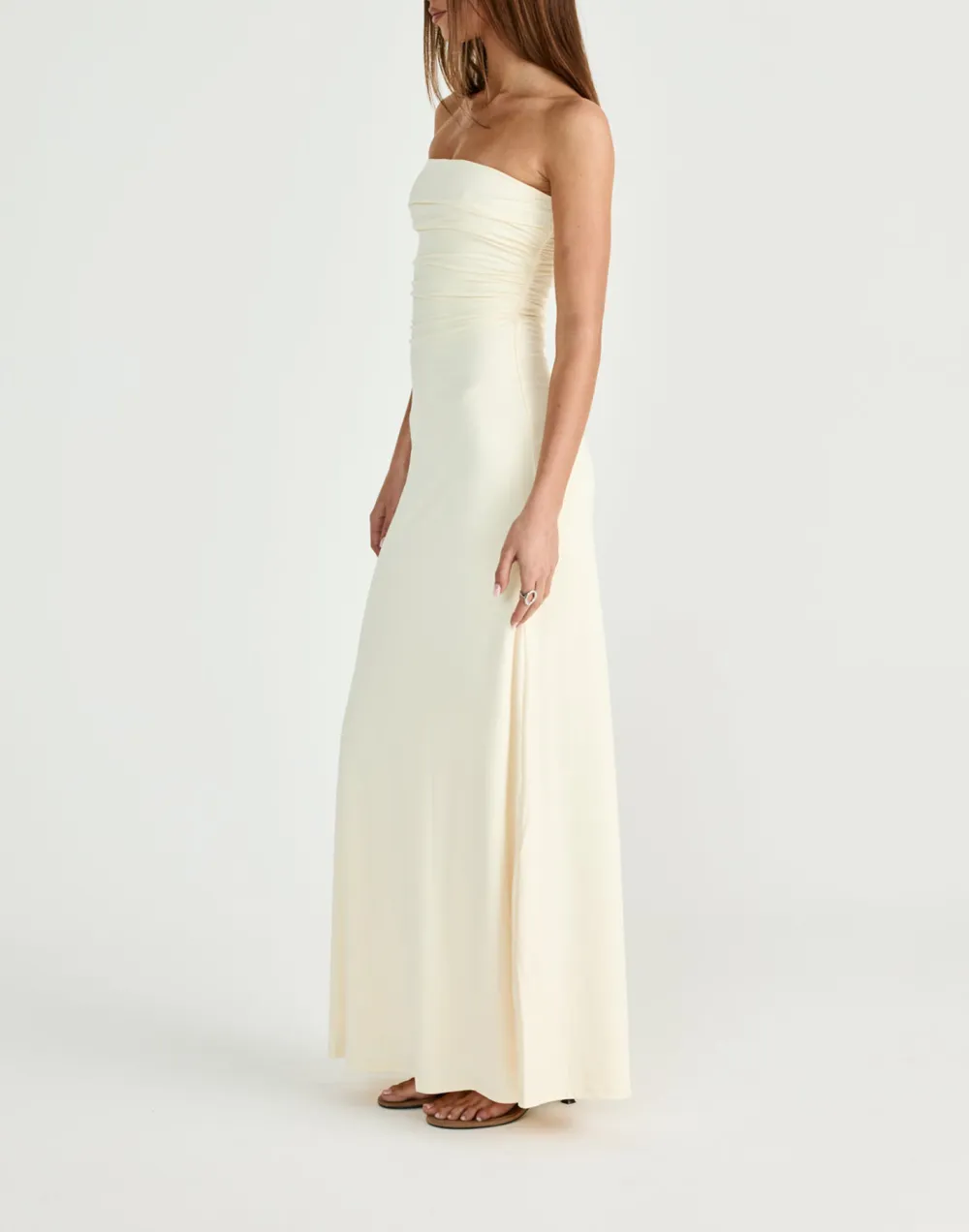 Elegant Off-The-Shoulder Long Dress