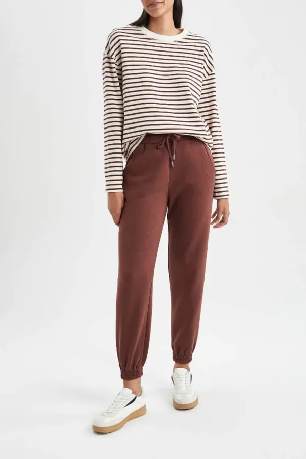 Chic Solid Trousers
