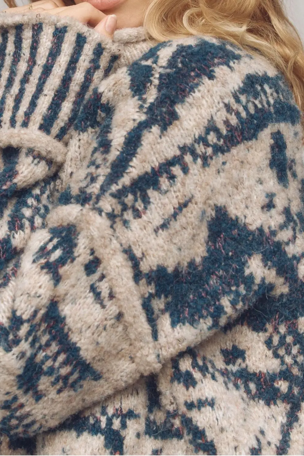 Relaxed Roll-Neck Sweater