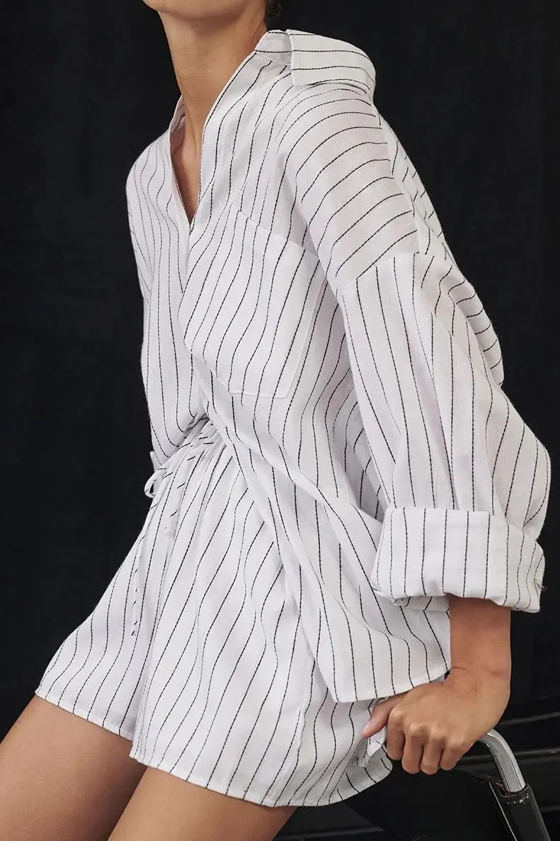 WHITE STRIPE SHIRT