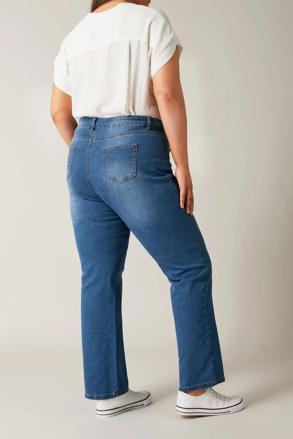 EVANS Curve Black Straight Leg Jeans