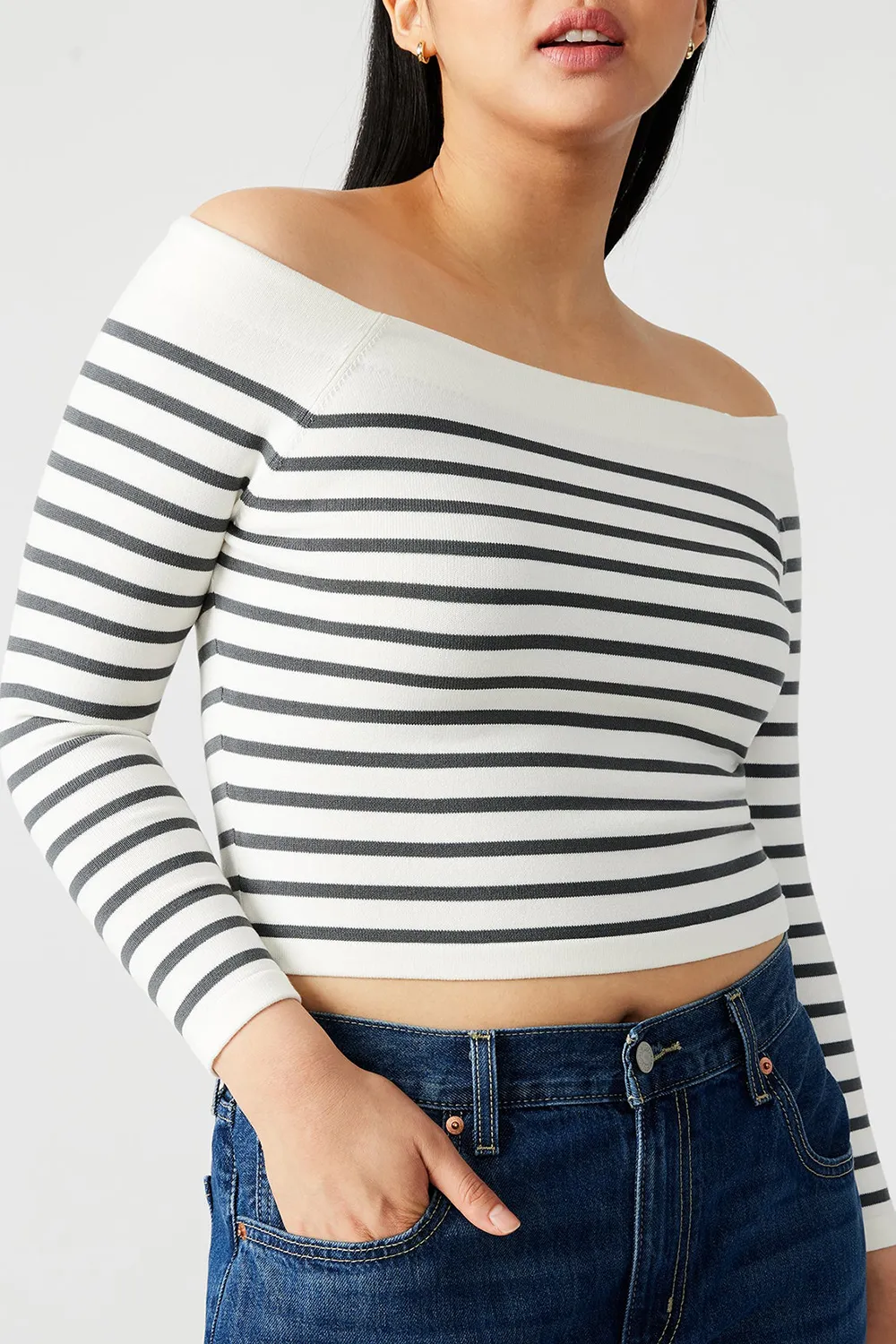 VISCOSE SWEATER WHITEBLACK