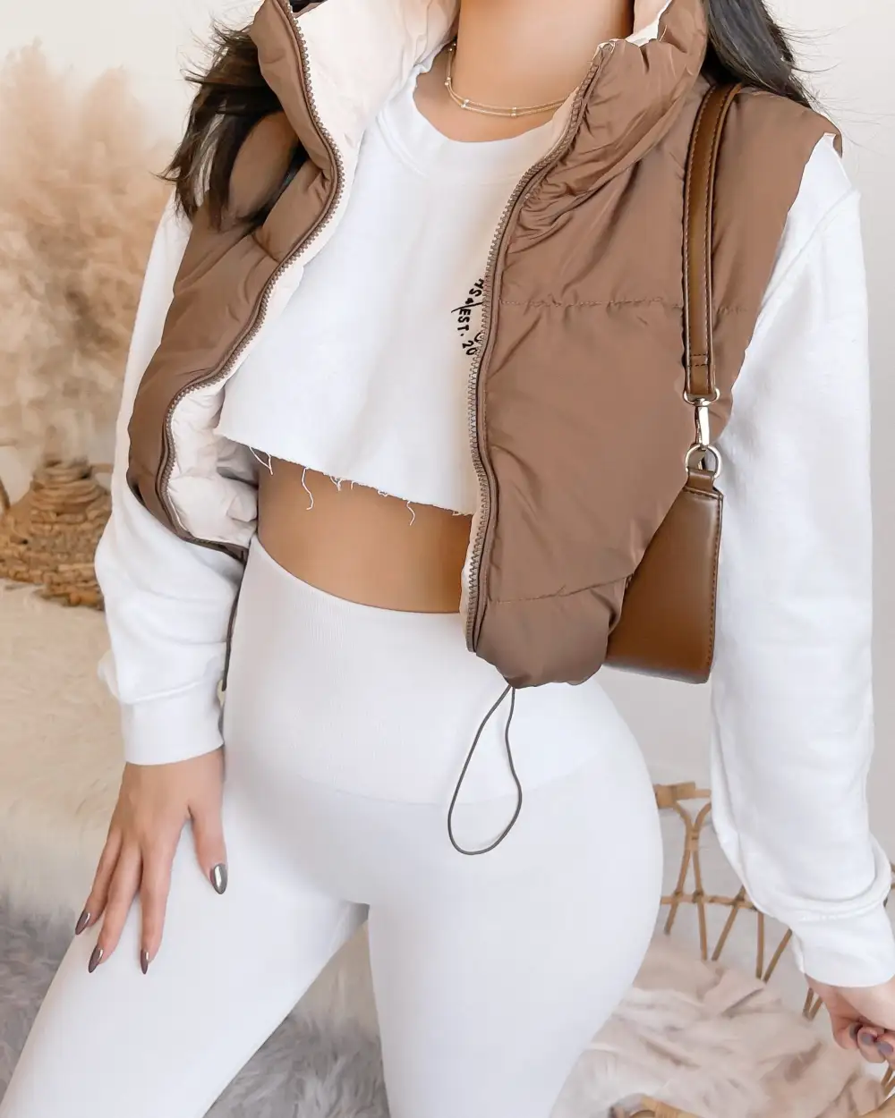 REVERSIBLE!! GIVE YOU CHILLS PUFFER VEST (COCOA/CREAM)