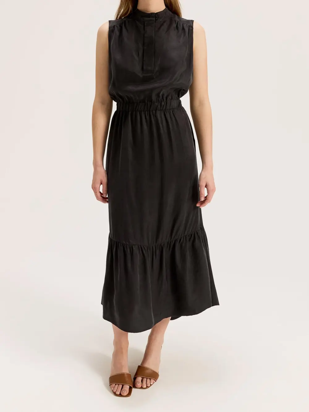 Cotton And Linen Ruffled Button Chest Dress