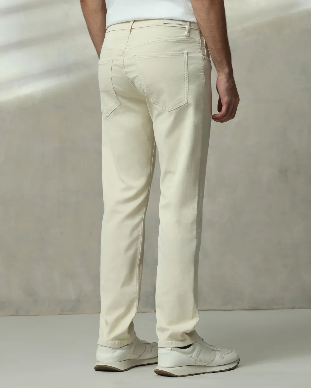 Classic Versatile And Comfortable Straight Off White Jeans
