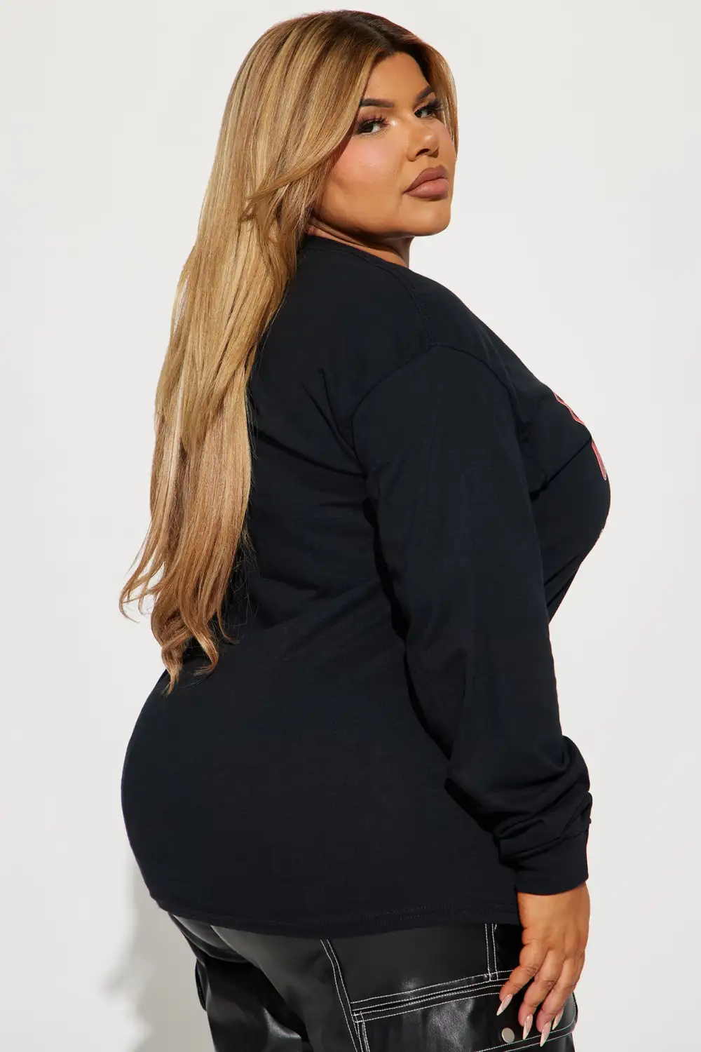 Good Vibes Spread The Love Tee - Black