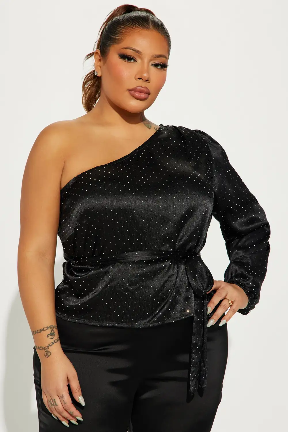 Details Matter Rhinestone Top - Black