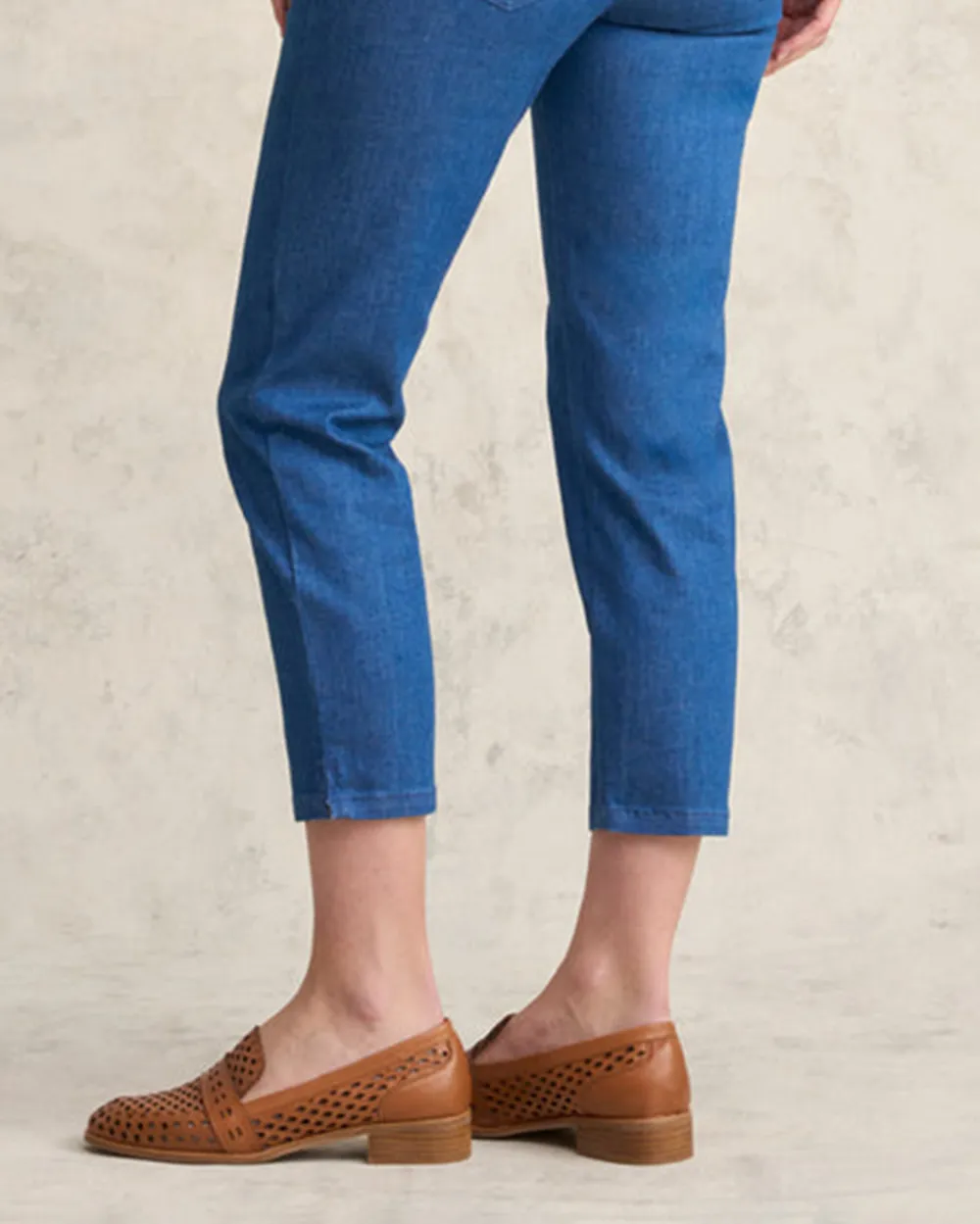 Mid Waist Ankle Length Jeans