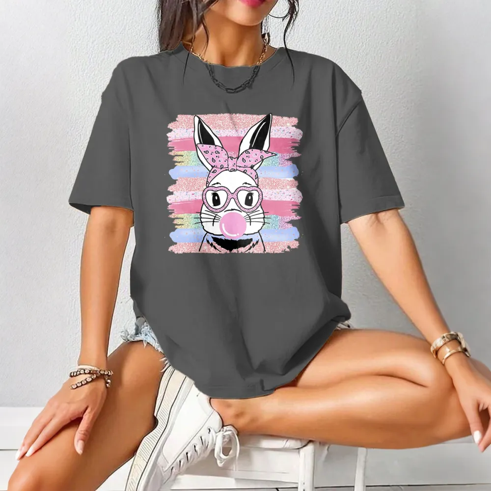 The Pattern Of A Rabbit Wearing A Pink Bow And Glasses, Blowing Pink Bubble Gum In His Mouth, With Colorful Striped Brushstrokes In The Background, Playful And Lively Style, Casual T-Shirt.