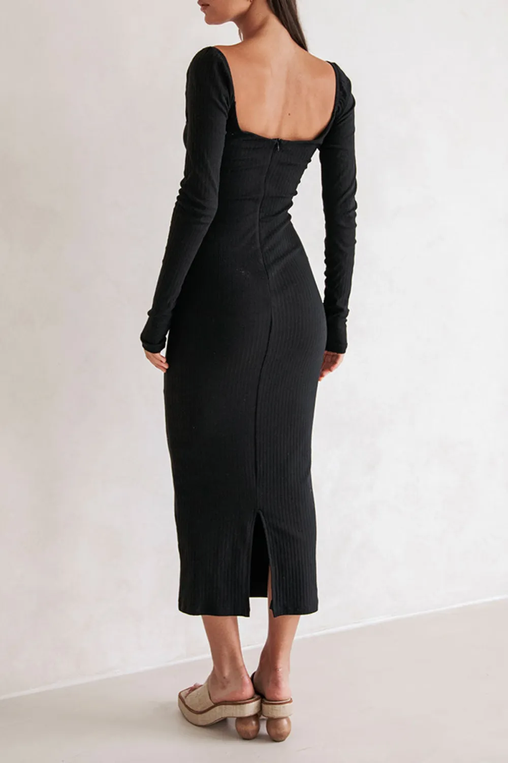 Long Sleeve Sweetheart Neck Bodycon Midi Dress