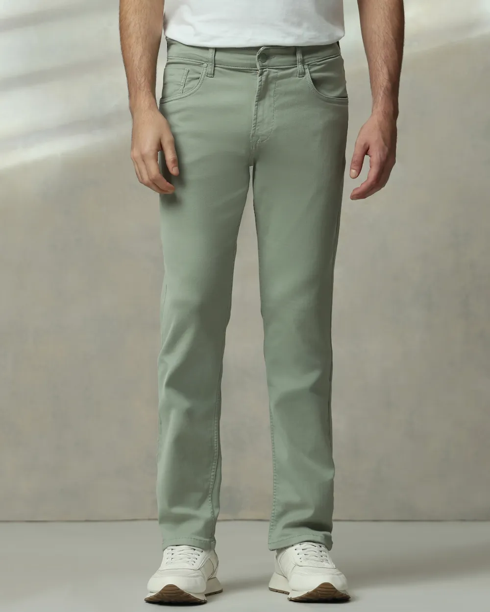 Classic Versatile And Comfortable Straight Sage Jeans