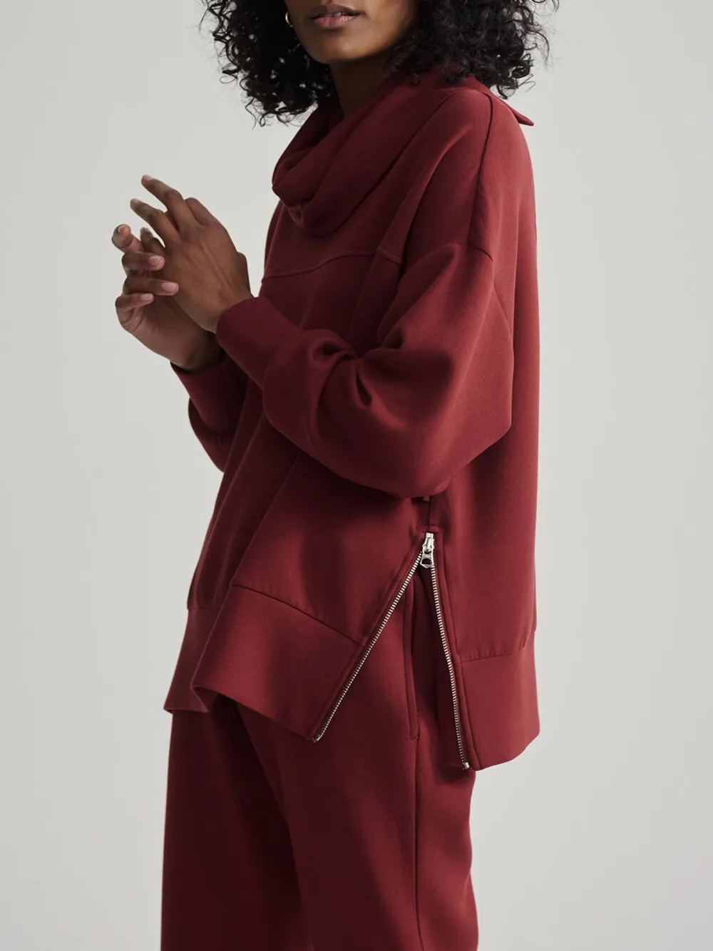 Elegant Cowl-Neck Loose-Fit Sweatshirt