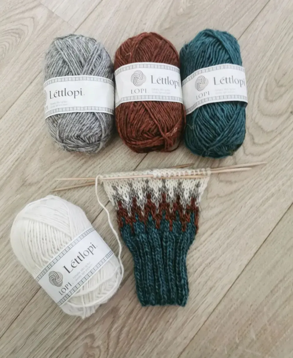 Fairman Island Print Vintage Contrast Sweater