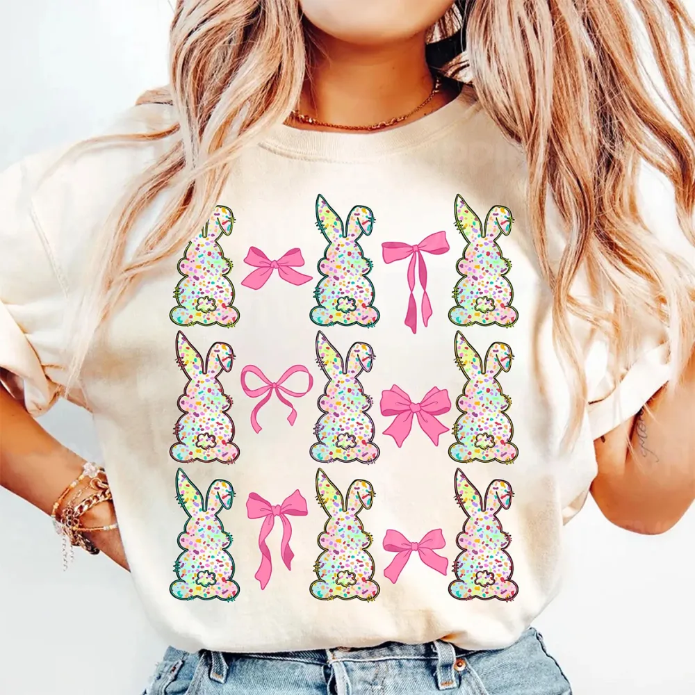 Easter Bunny Blowing Bubbles Printed Round Neck Short Sleeve T-Shirt