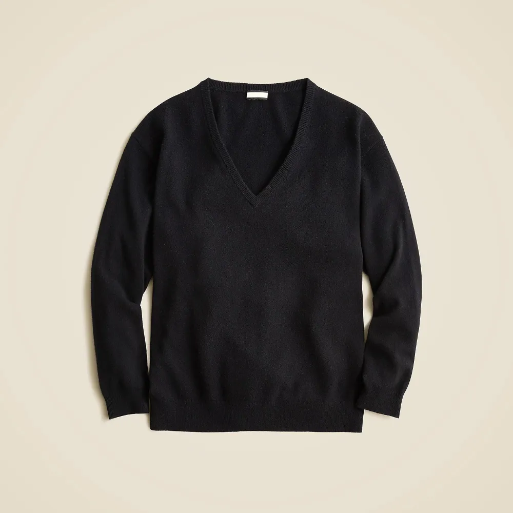 Cashmere Relaxed V-Neck Sweaters