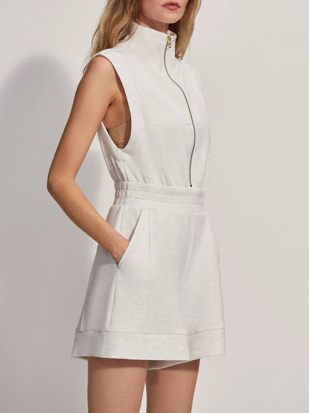 Elegant Sleeveless Zip-Front Romper Jumpsuit
