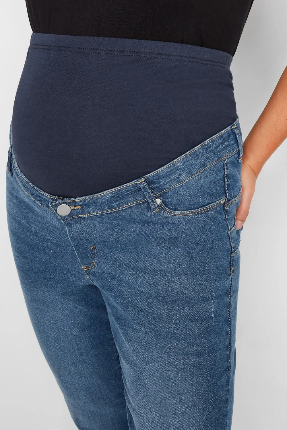 BUMP IT UP MATERNITY Curve Blue Push Up Stretch AVA Jeans