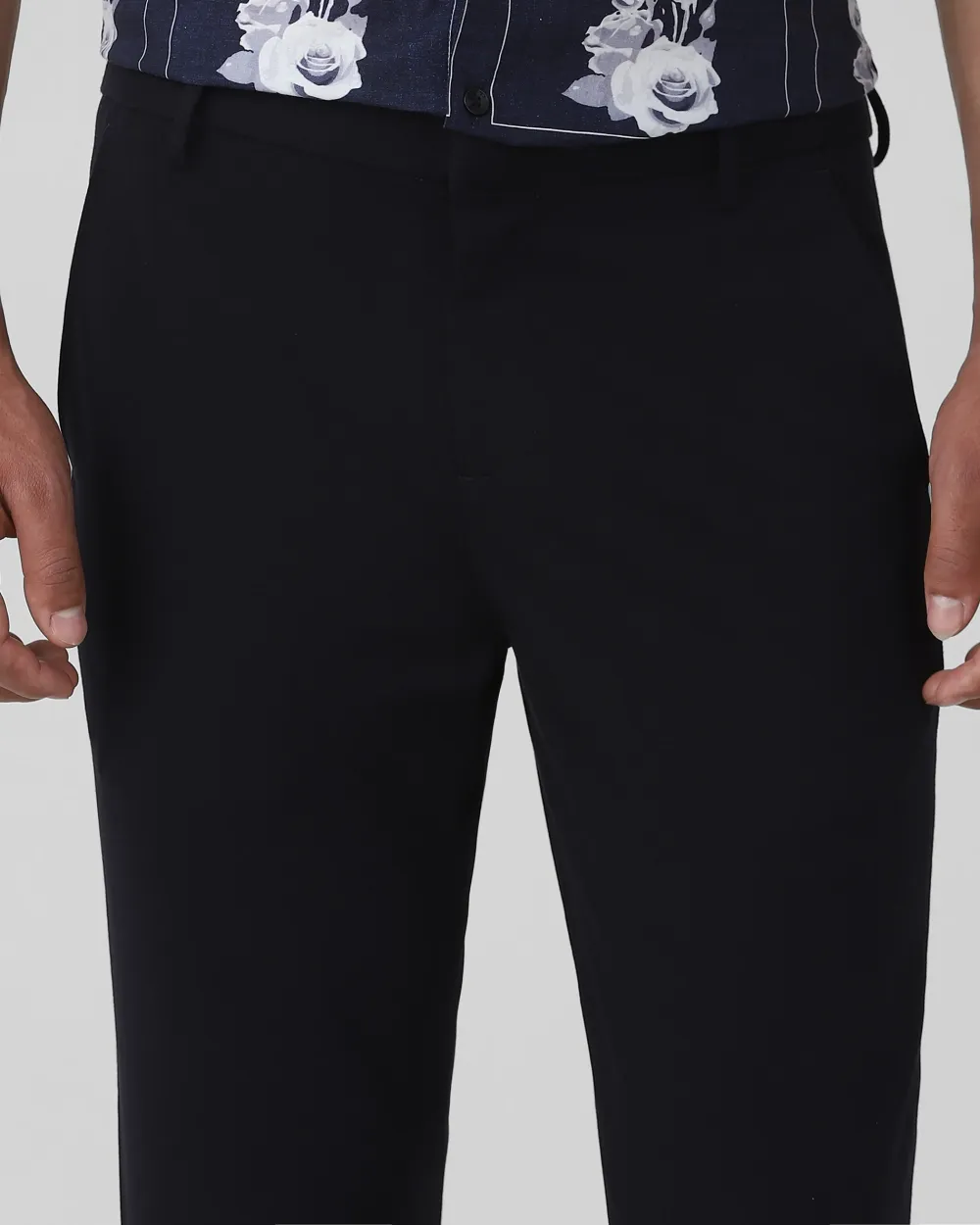 Classic Daily Slim-Fit Straight-Leg Navy Trousers