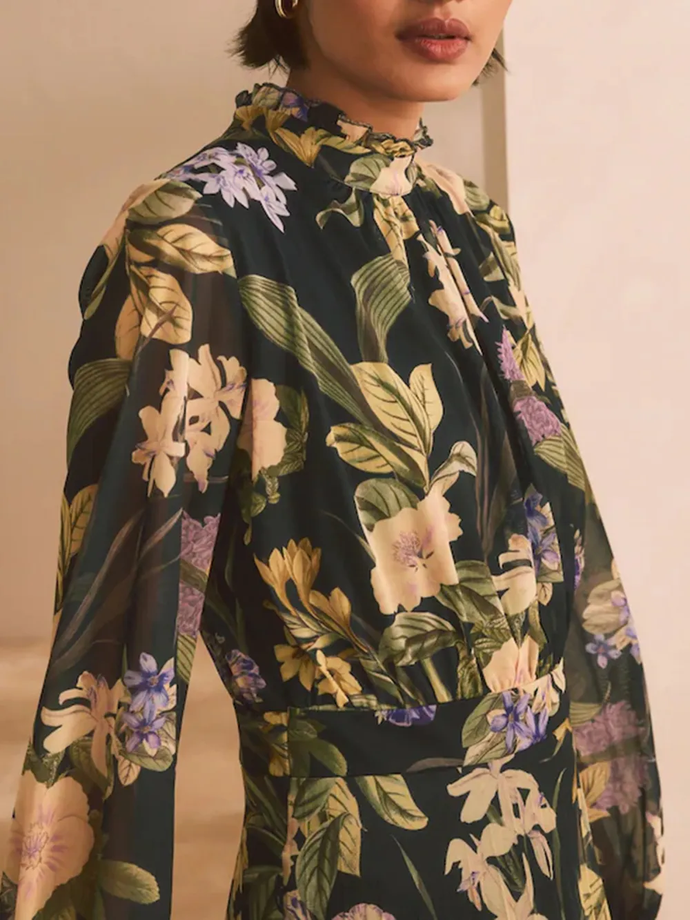 Retro Art High-Neck Floral Printed Dress