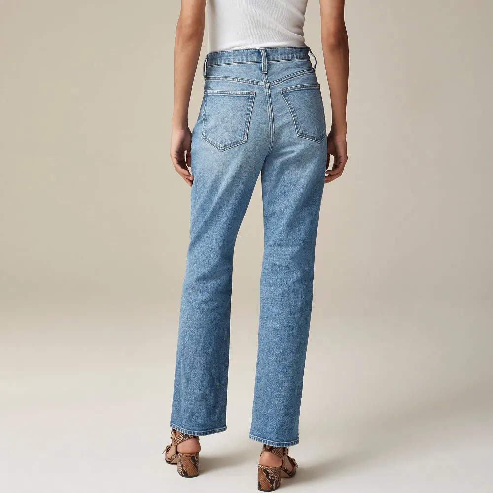 High-Rise Basic Straight Jeans