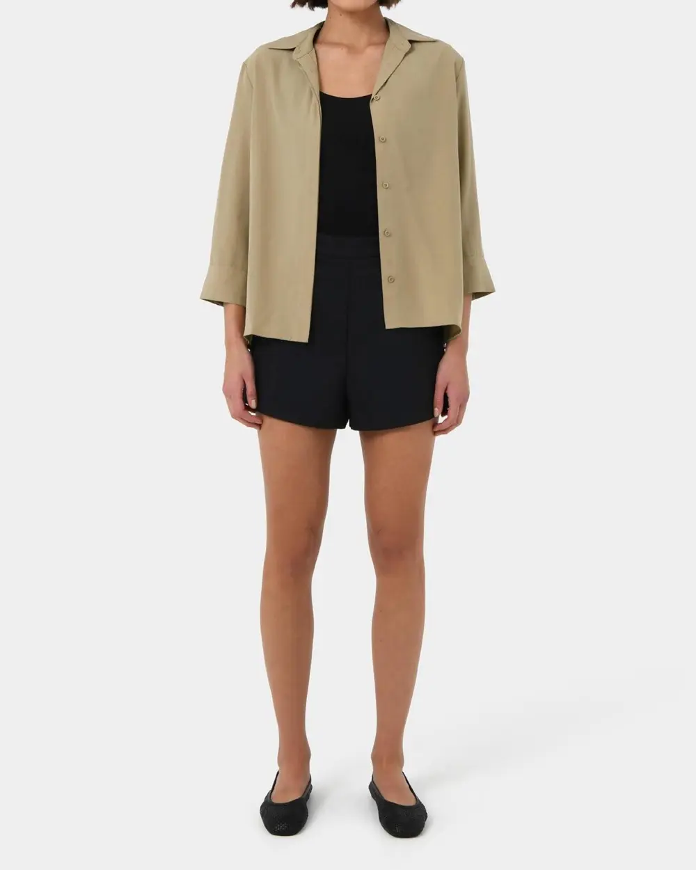 Spread Collar 3/4 Sleeve Shirt