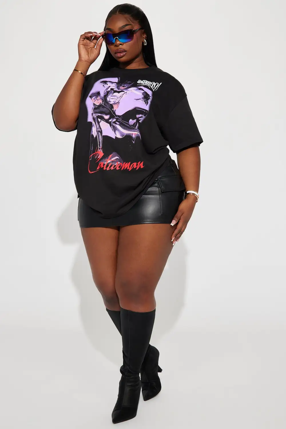 Catwoman And Batman Graphic Tee - Black