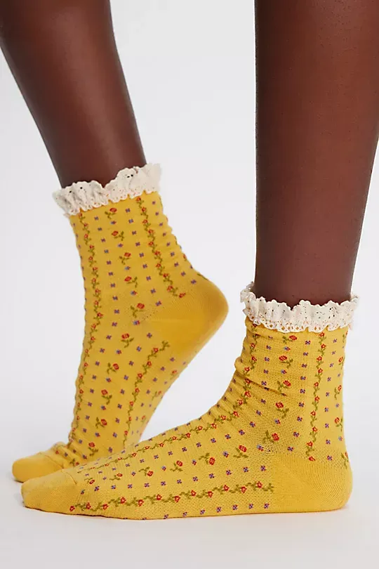 Floral Waffle Knit Socks White