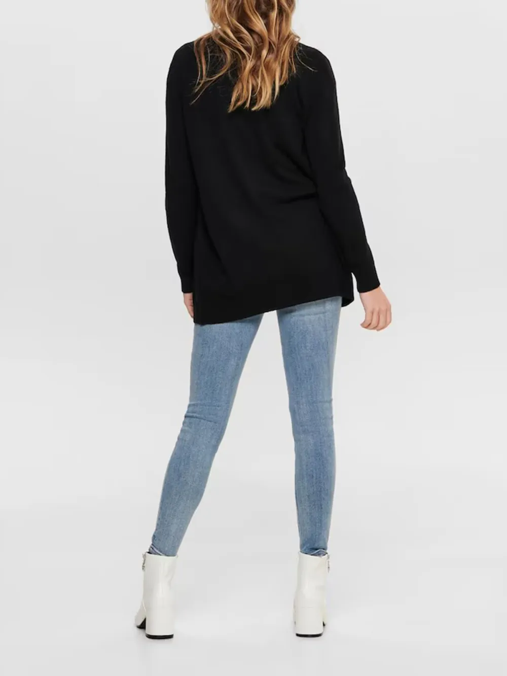 Casual Style Plain Colored Sweaters