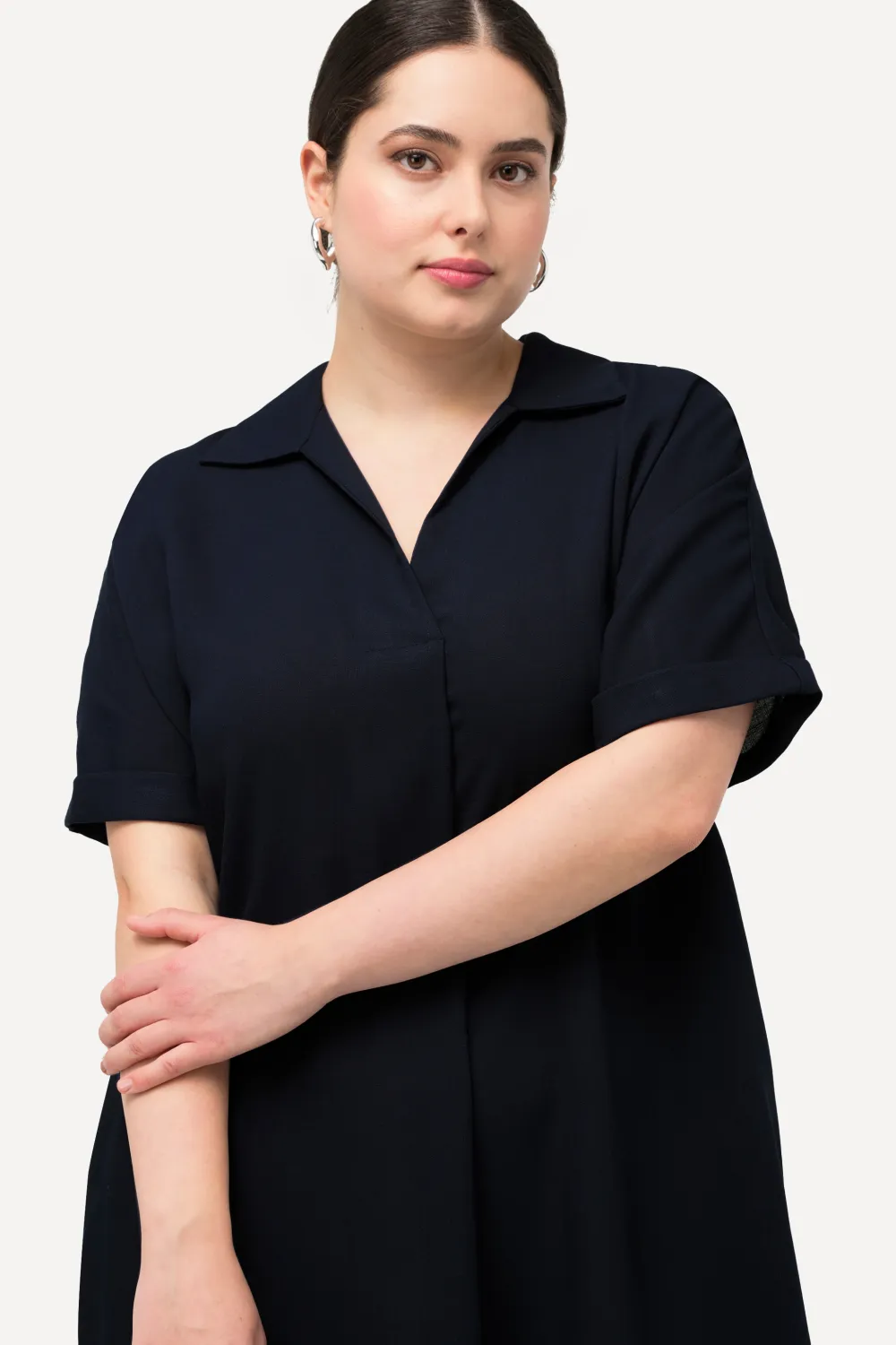 Minikleid Oversized Hemdkragen V-Ausschnitt, Halbarm