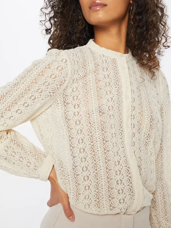 Puffed Sleeves Casual Style Blouses