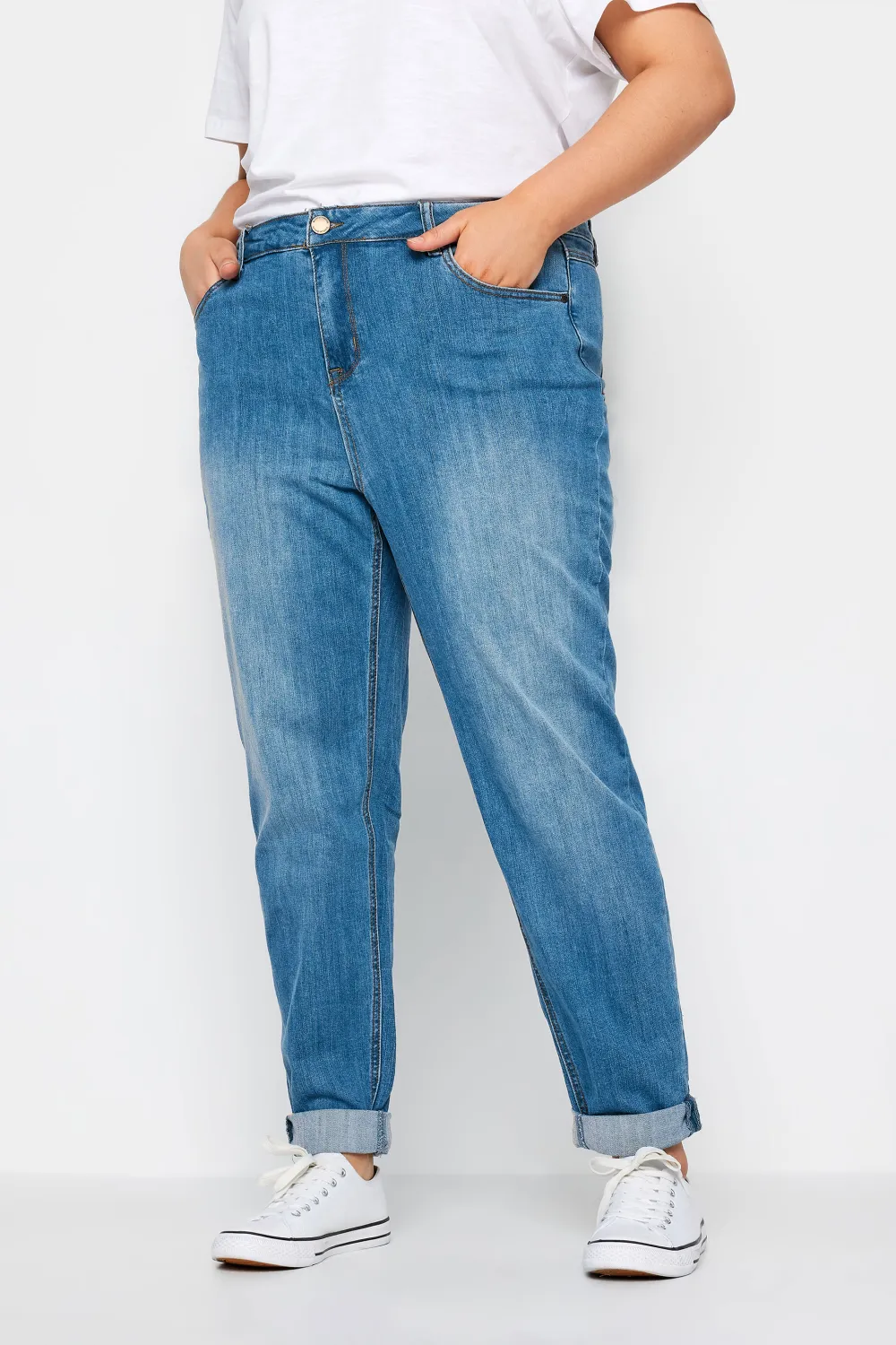 Evans Blue Light Wash Cropped Jeans