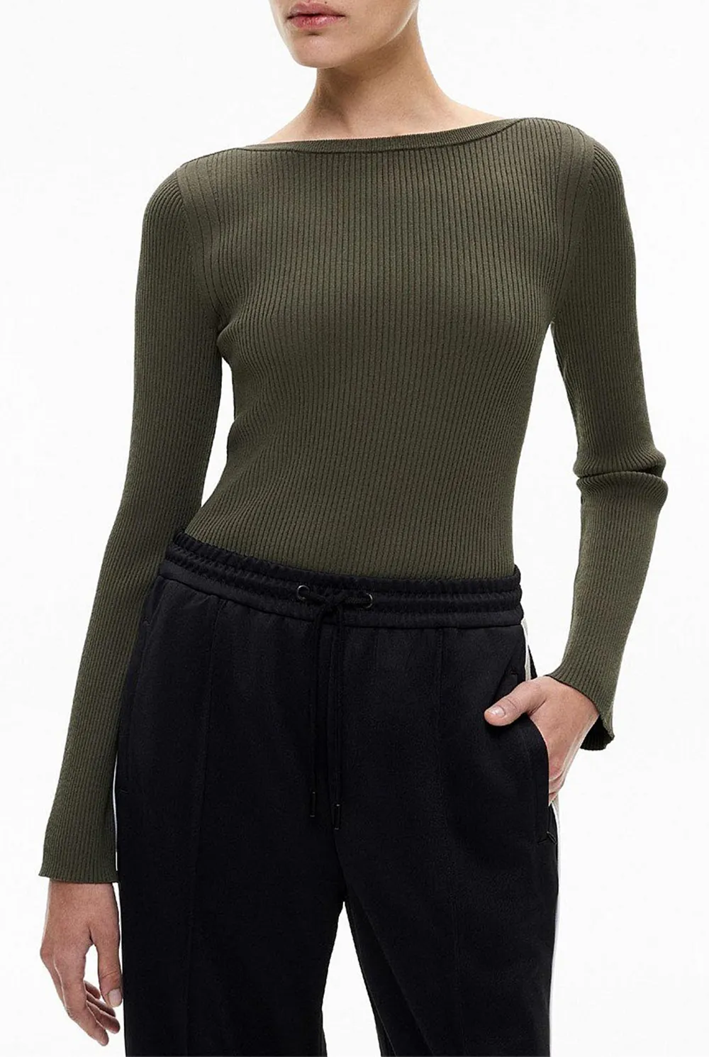 Fitted And Warm Knitted Sweater With Boat Neck