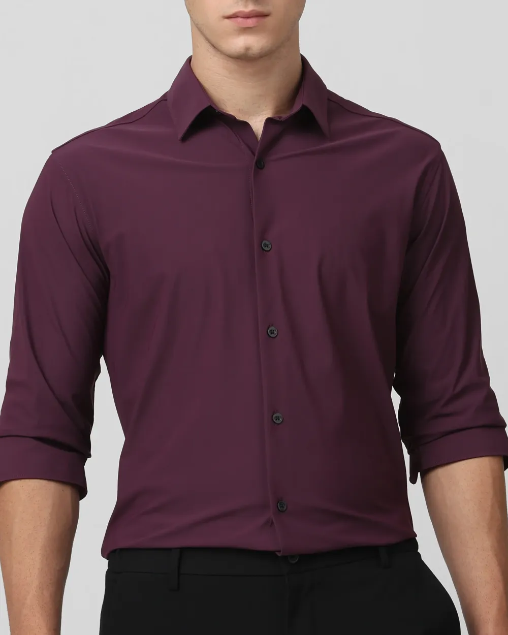 Leisure Soft And Comfortable Slim-Fit Maroon Shirt