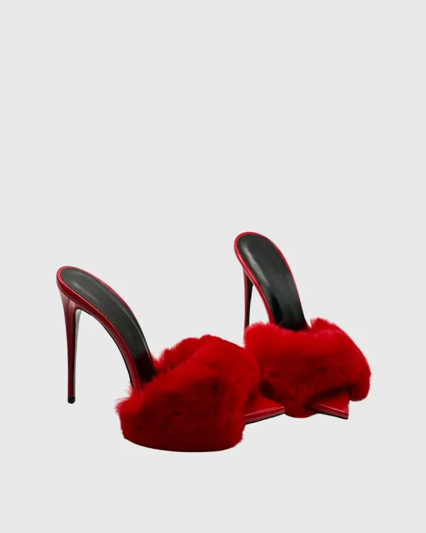 Faux Fur Slippers in Red