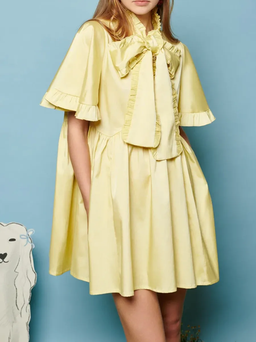 Simplicity Reimagined Bow Mini Dress