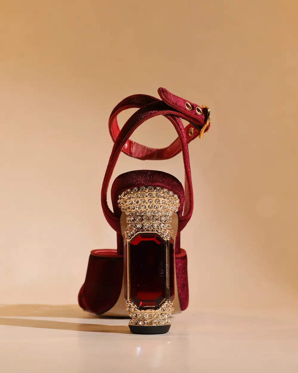 Velvet Vintage Sandals in Red