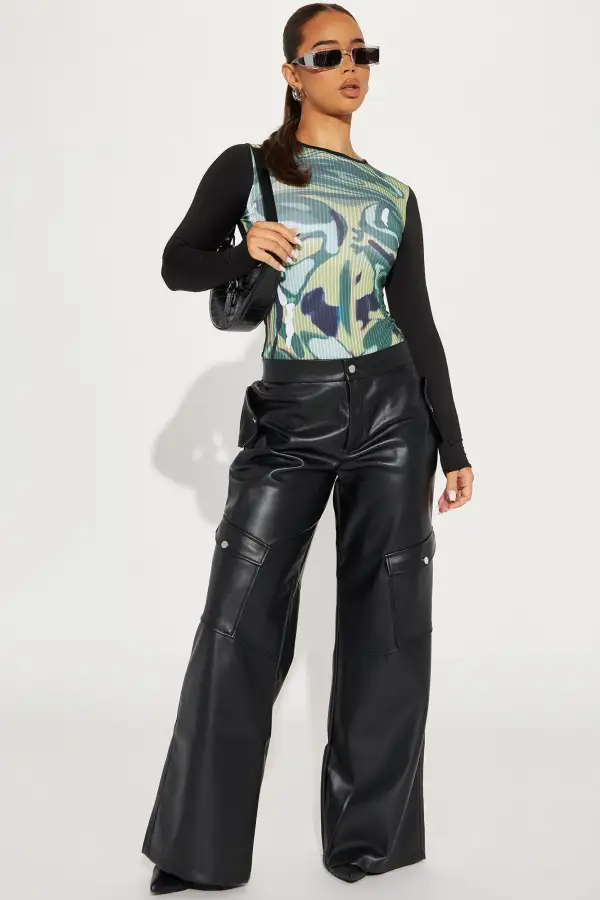 Undercover Long Sleeve Bodysuit - Green/combo