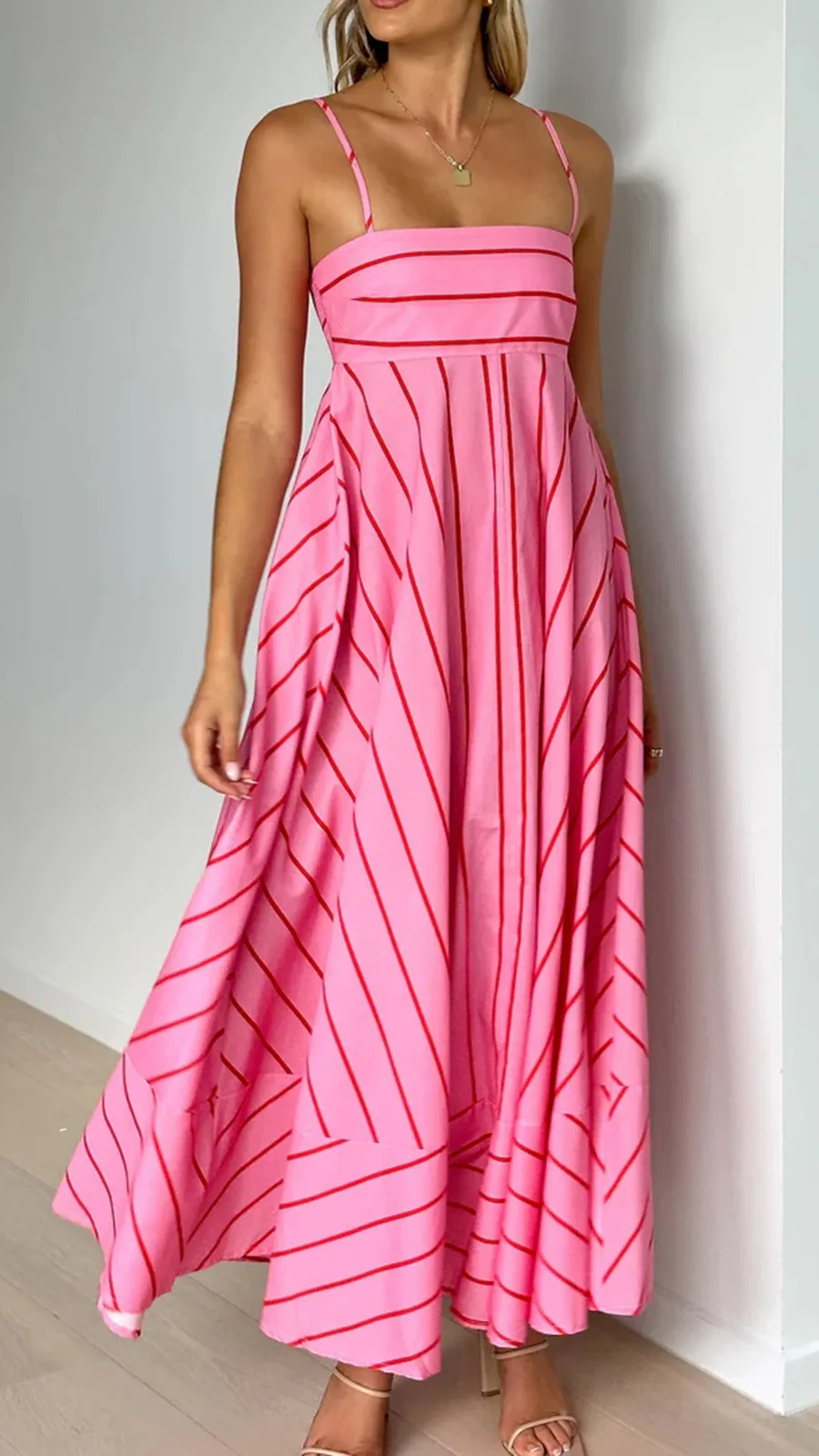 Relaxed Fit Maxi Dress