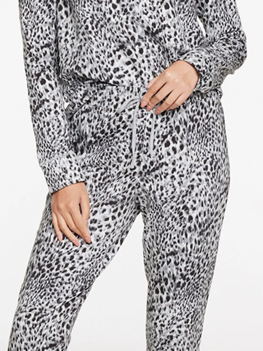 Women'S Cozy Gray-White Leopard Print Slim-Fit Loungewear Set