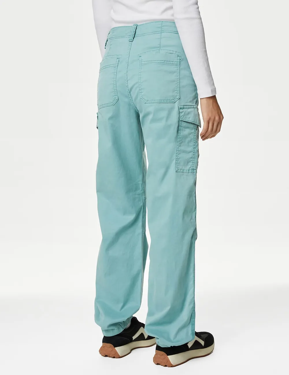 Straight Leg Trousers with Pocket