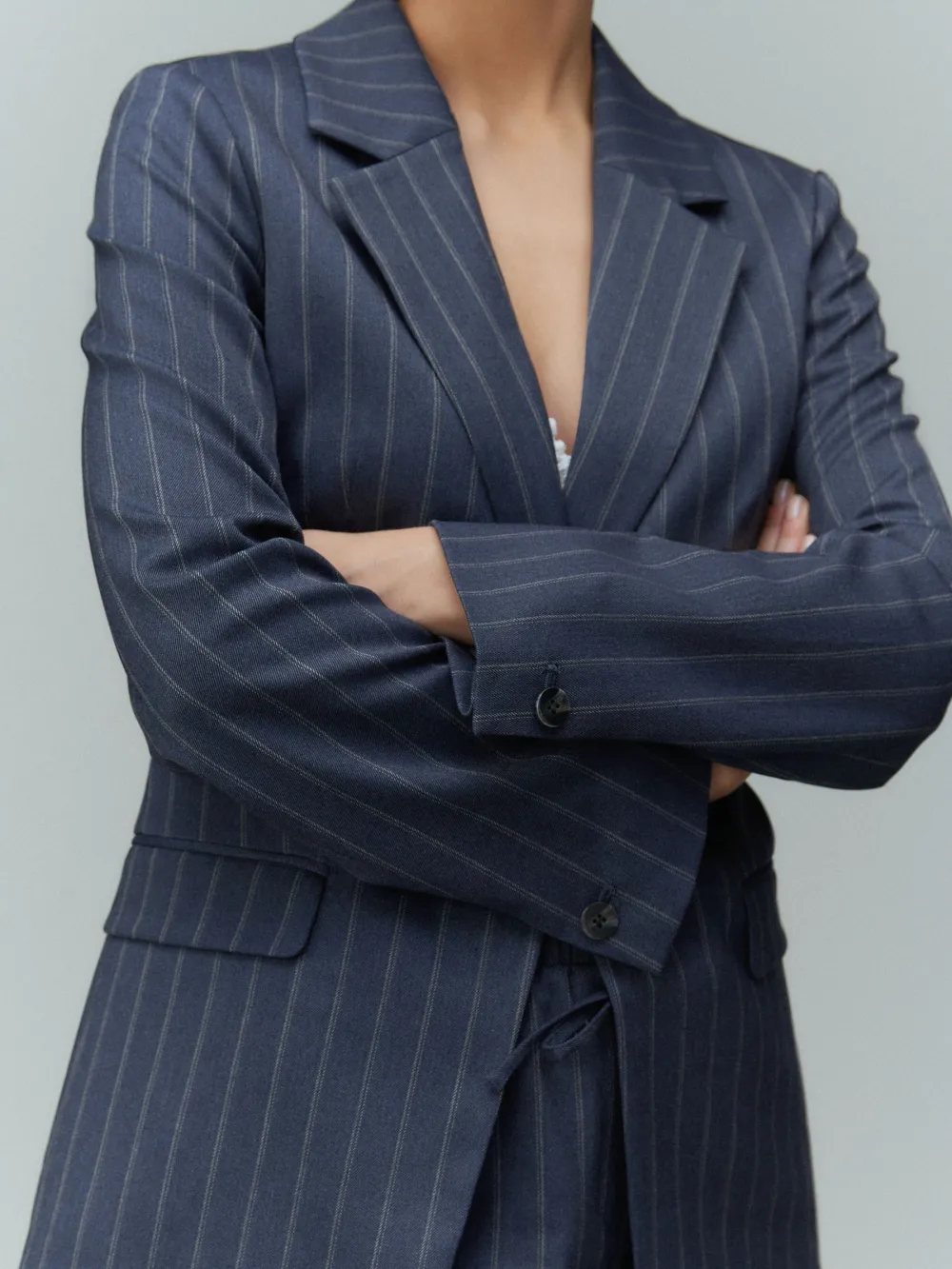 Navy Blue Single-Breasted Striped Suit Jacket