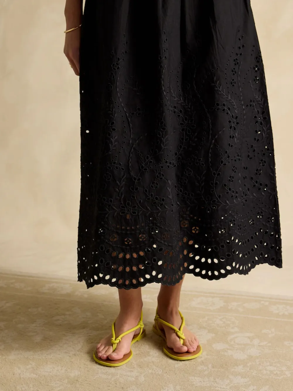 Classic Soft Breathable Plain Lace Hem Cotton Dress