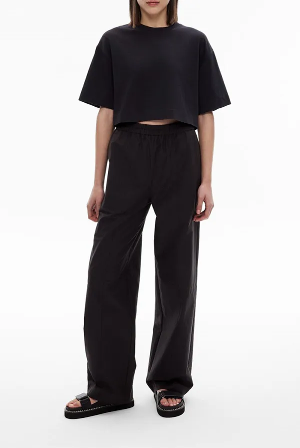 Black Short-Sleeved Casual T-Shirt