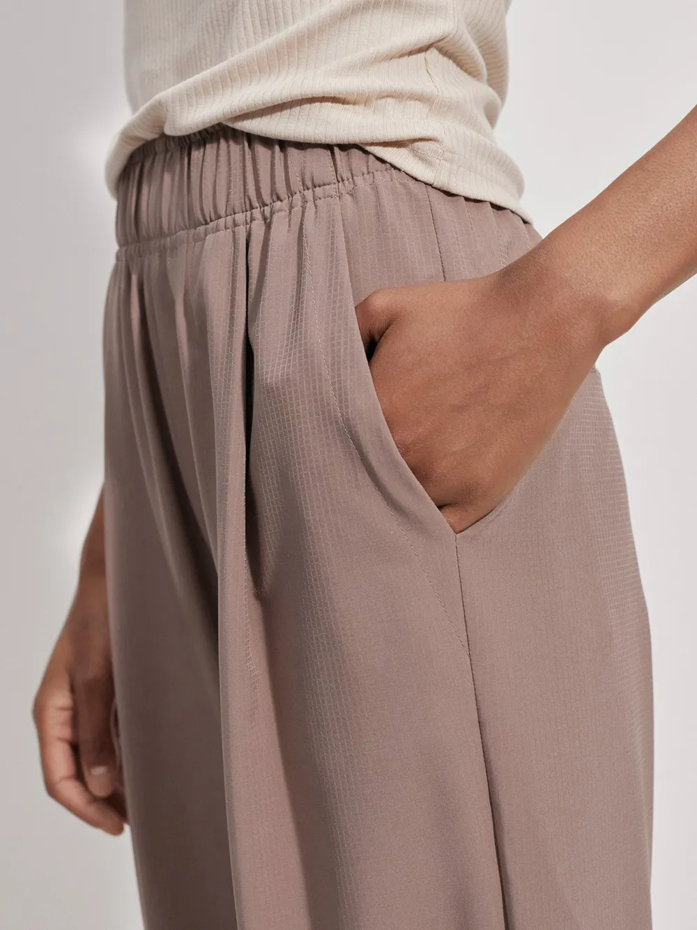 Snap Cuff Easy Pant 27.5