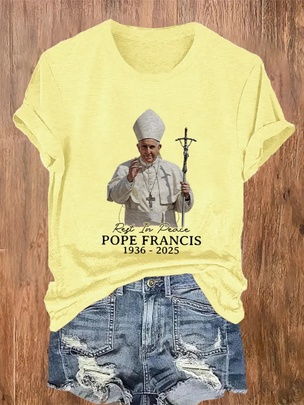 Women's Rest In Peace 1936-2025 Round Neck Short Sleeves Pure Cotton T-Shirt