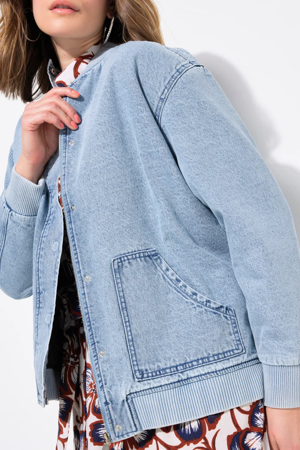 University Collar Light Denim Jacket