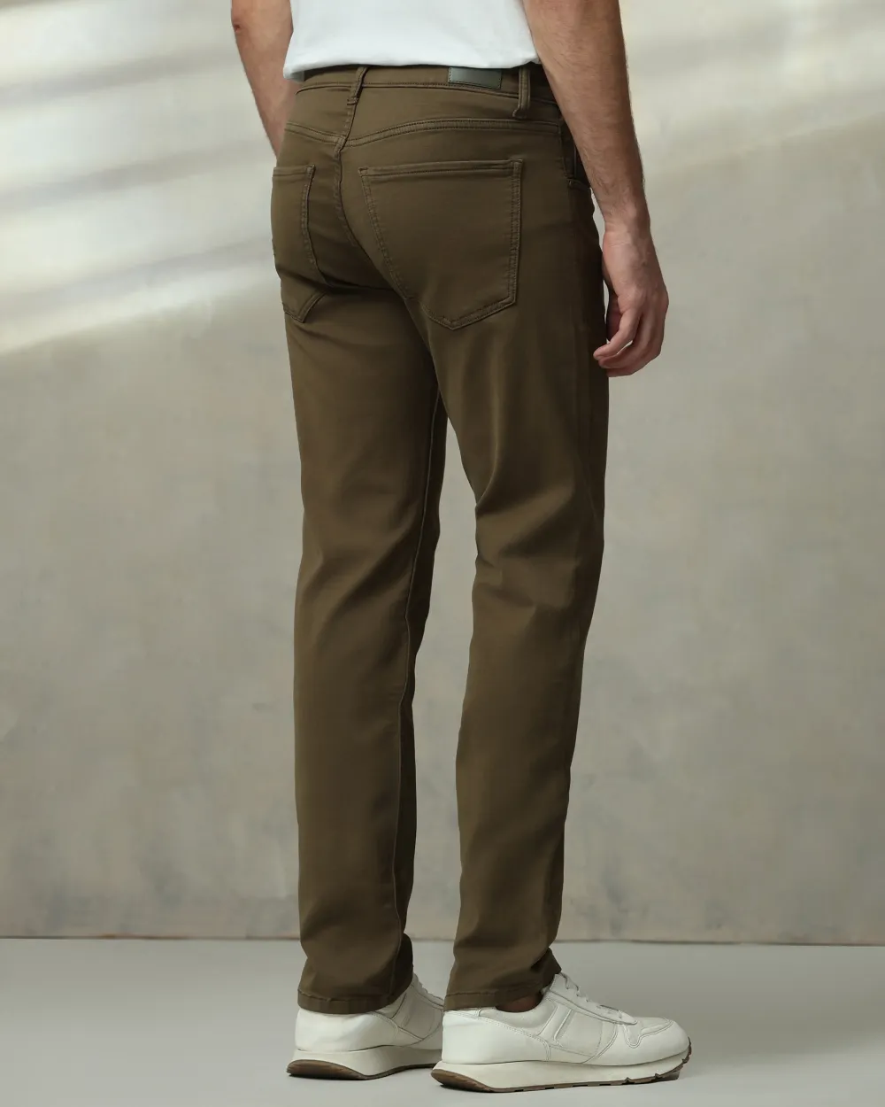 Classic Versatile And Comfortable Straight Olive Jeans