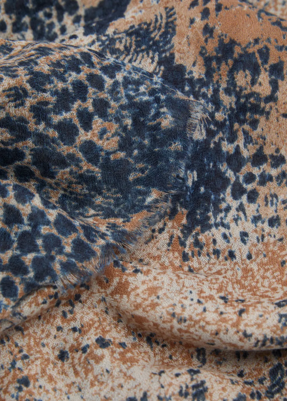 Blue Casual Style Animal Print  Scarf