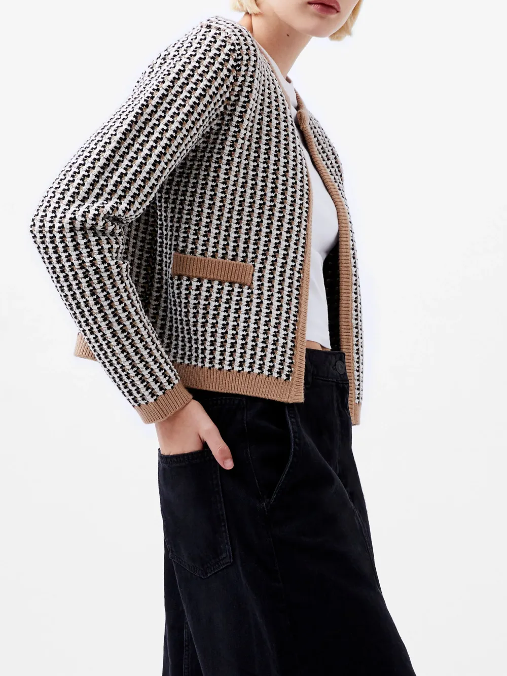 Stylish Textured Crewneck Cardigan